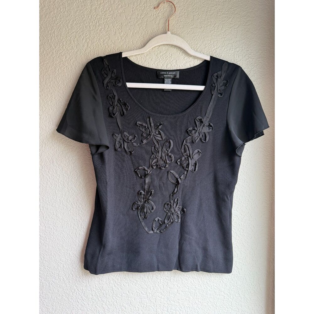 Cable & Gauge Petites Black Ribbon Floral Top Medium Satin Flutter Sleeve Y2K
